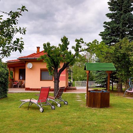 Balaton Apartman Balatonmáriafürdő Exterior foto